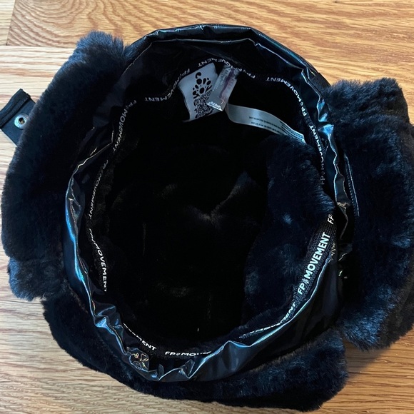 Free People Supernova Puffer Trapper Hat NWOT main image 11